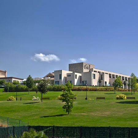 Hotel Castillo De Gorraiz&Spa Exterior photo